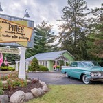 Pines Motorlodge and Cottages